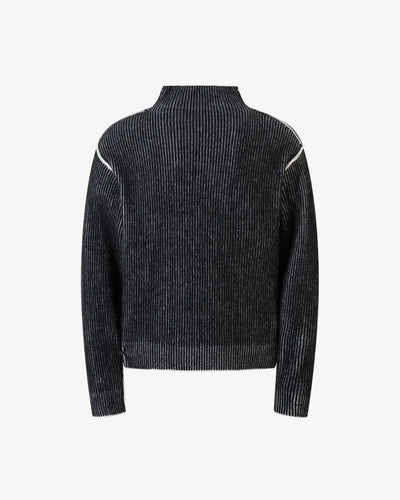 "Raven" - Knit